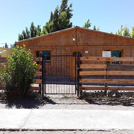 Hôtel Cabanas Casa De Piedra à Perito Moreno Extérieur photo